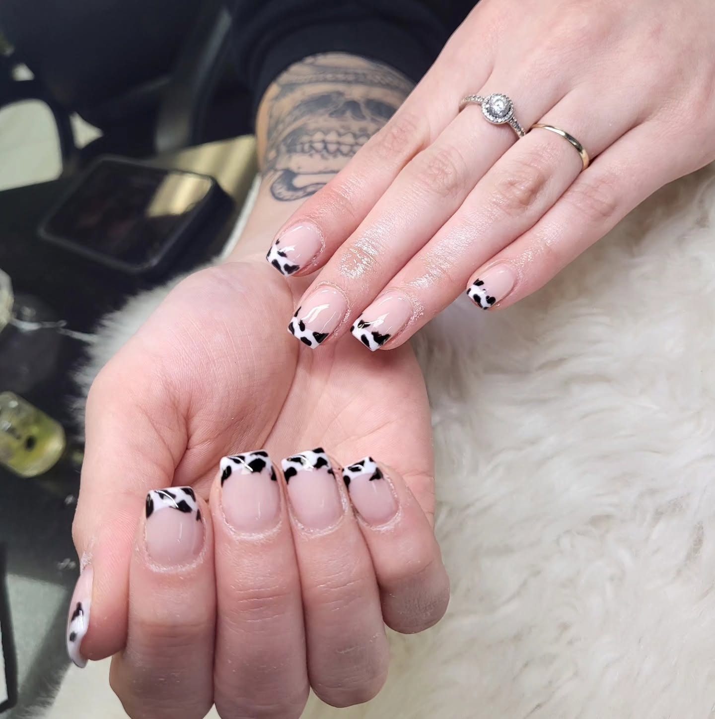 Aurora dust nail art
