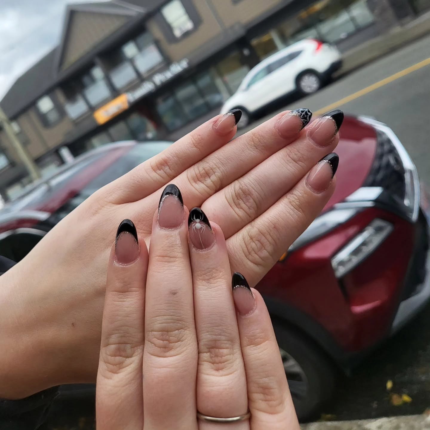 Velvet rose manicure